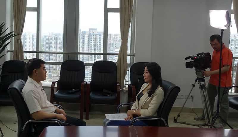 1519702910248016271-original.jpg 省防办副主任、督察专员黄志坚接受专题采访.jpg